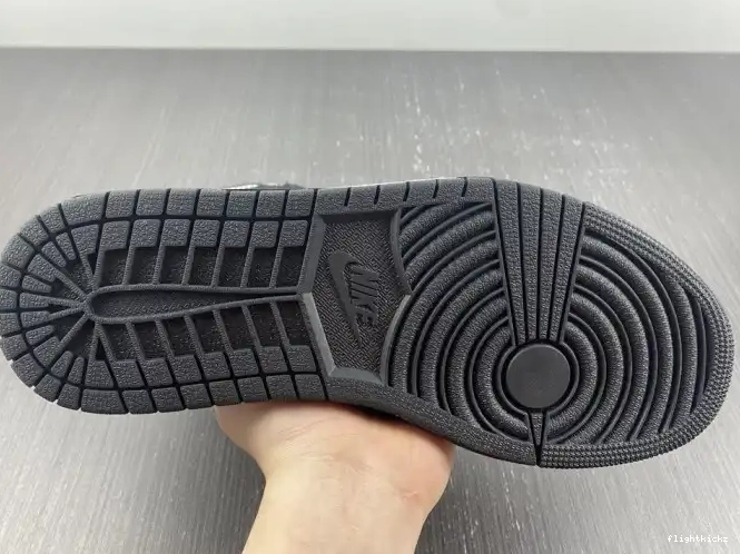 DZ2523-001 1 Air Twist 2.0 OG WMNS Jordan High 0511